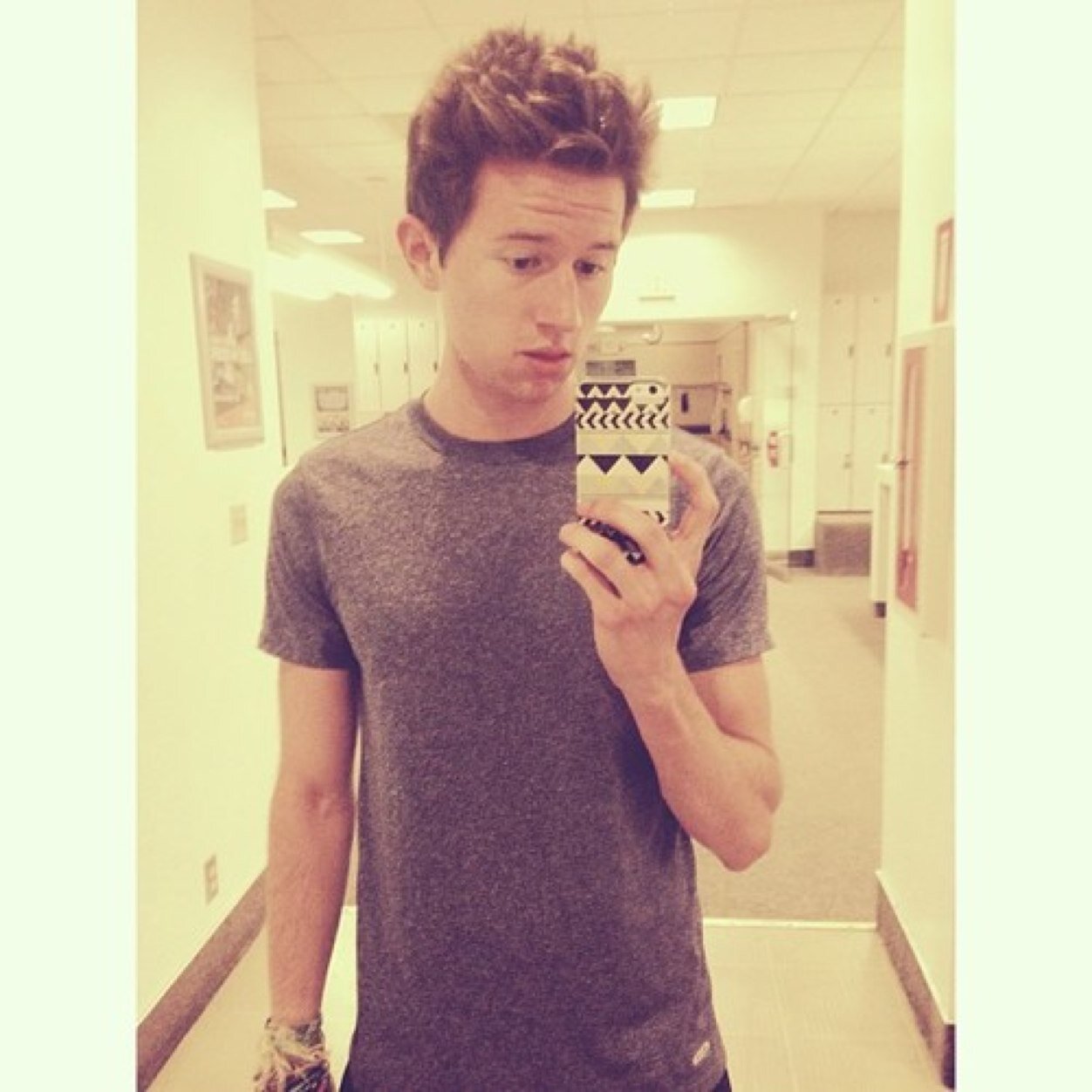 PetersArron's profile picture. 