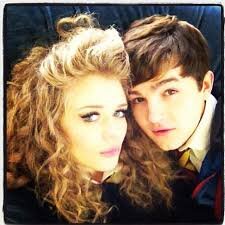 Full Name: (Dynasty Barry) Family: (Carol, Kacey and Barry) Friends: (Imogen) Likes and Dislikes: (I hate ugly people, I like Imogen and being bad) (Roleplayer)