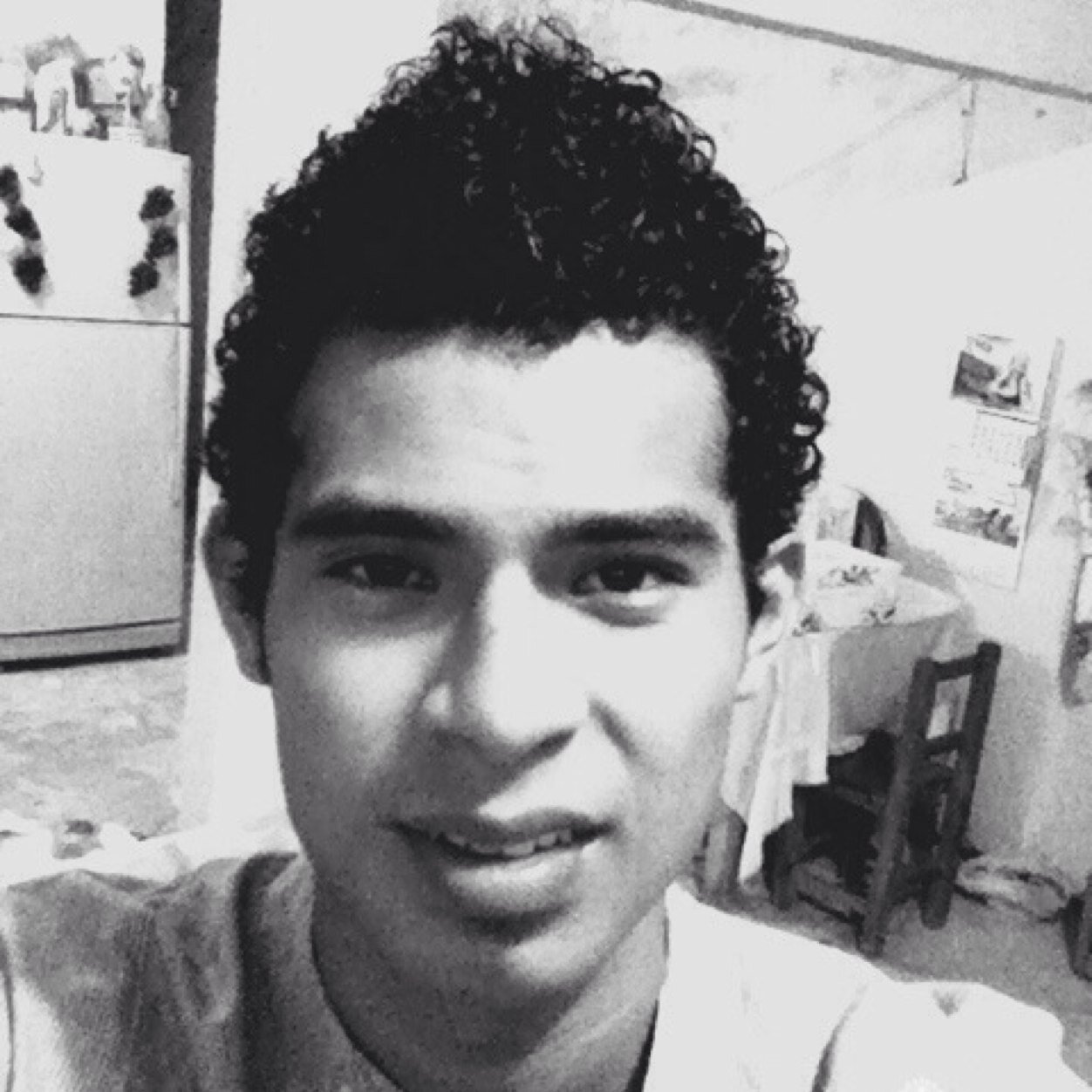 G_Maay's profile picture. 20. Solo en el abismó