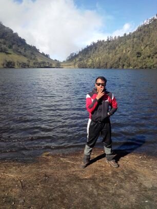 ramoys's profile picture. Hidup ini indah kawan jalani dengan maximal (pria rasa jeruk)