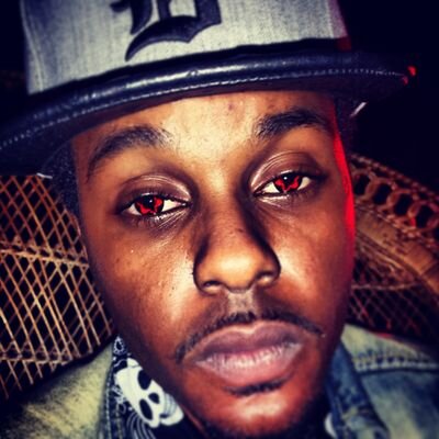 Born in Detroit Mi Witty Bantter was influenced by The Mowtown Sound and the artistic culture of the city. Now living in Orange County Ca he mixes both styles.