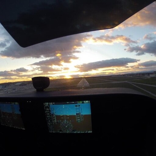 CrossWindLEVC's profile picture. Proud dad, aviation geek & private pilot.