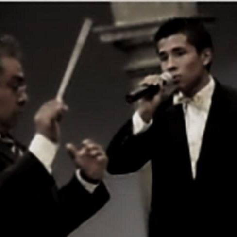 CANTAUTOR, CORISTA, ING. EN ELECTRONICA!!!