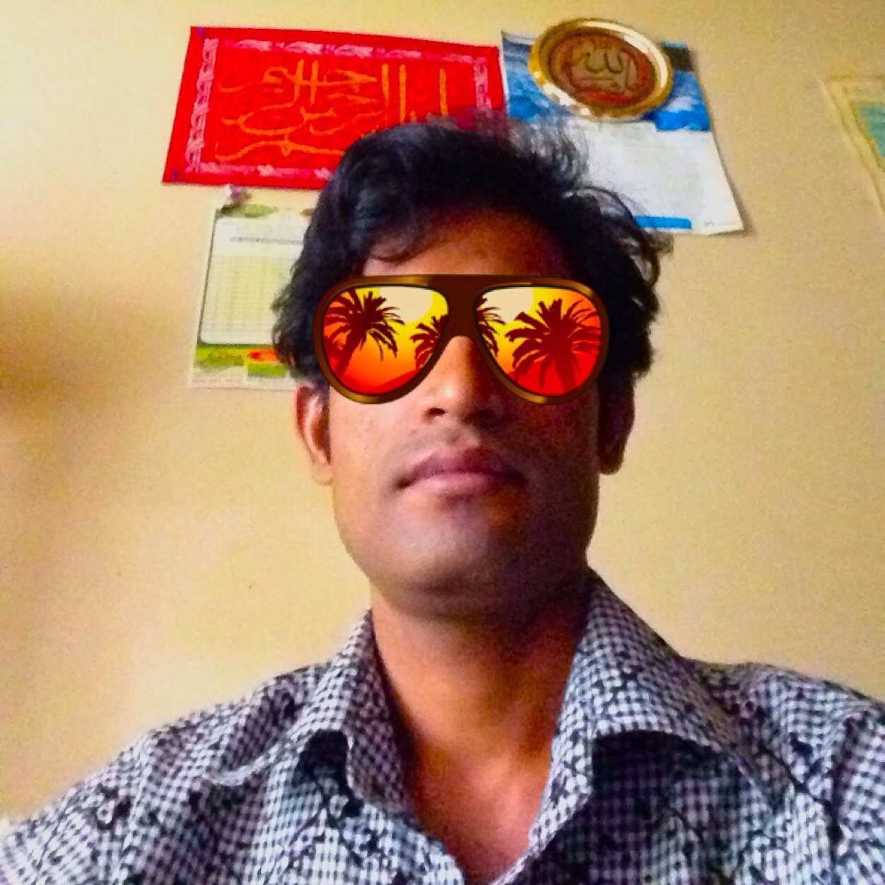 Dignity, honour and superiority are measured not by property but by knowledge and wisdom! co-founder of https://t.co/KJoyHj8eFU