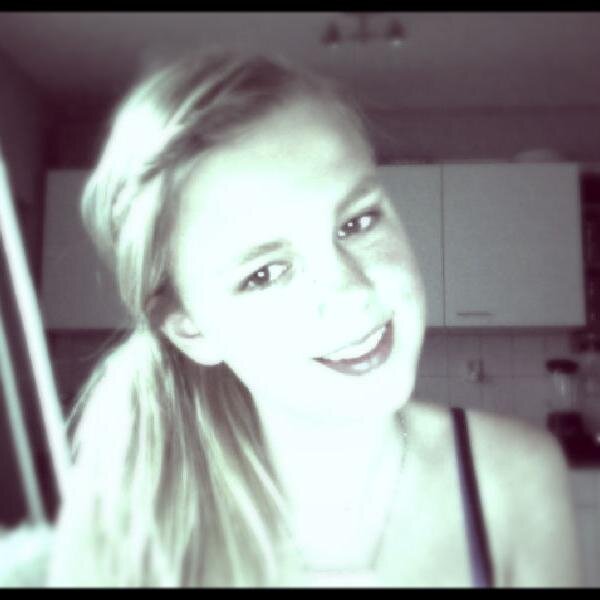 in loveee 33