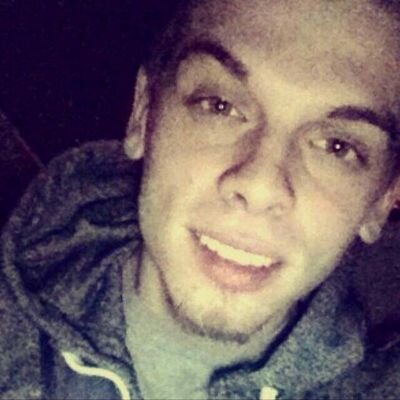 Nate 23 yrs young. Have a 15 month old daughter(: #Daddysgirl. Ft Wayne. Snapchat@ Nathan_gee22