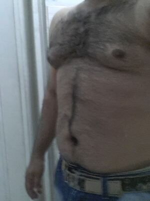 ‏‏‏‏هاااااااااااااااى قايز انا مبادل من جده 23 / 168 / 75 مشعر مو مره...... اوو بااااااااااااى