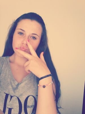 Always have your invisible crown||                           19' O5' 2O14❤