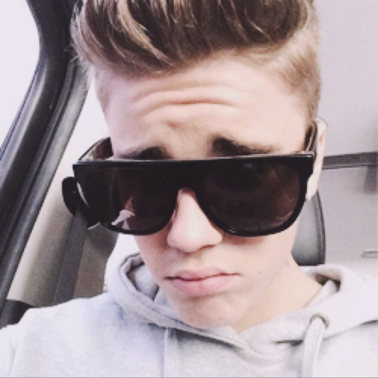 ♡Love Justin Bieber♡ He is my everything and i am never leaving him!