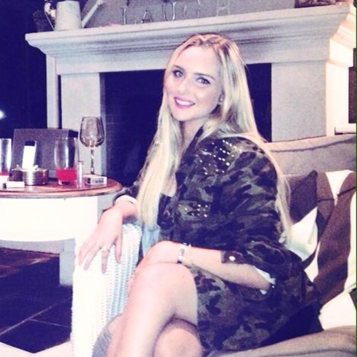 RobynBurden12's profile picture. Do something fruity