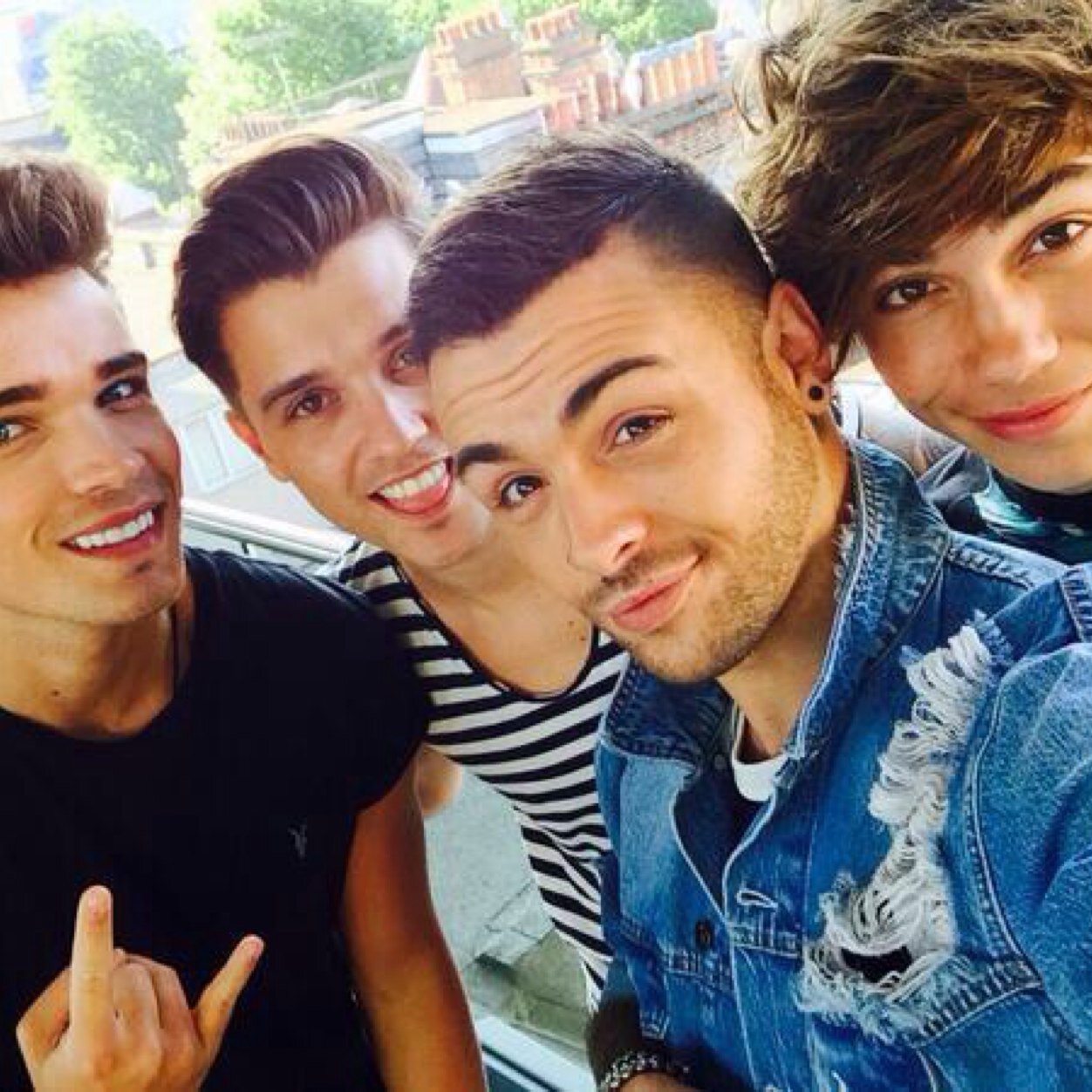 New spanish acc to support @UnionJWorld JCat since the beginning! Owner: Joanna :) xx MonkeyLand! JOSH/4