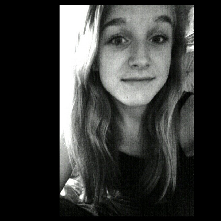 Floor___xx's profile picture. ▼