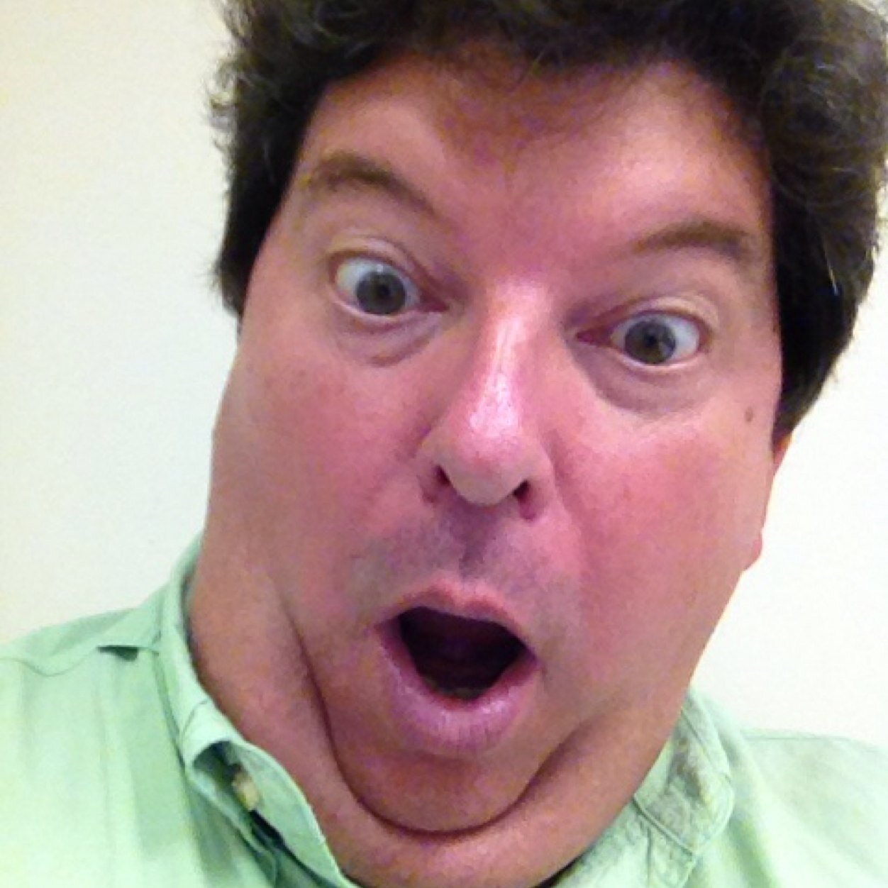 Native Memphian, Married, father of five, love to read, golf, garden and the Smoky Mtns