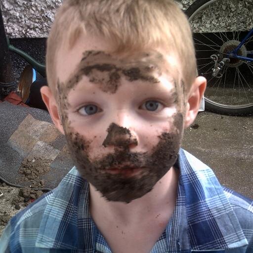 Gamer,On Youtube Plz Subsricbe and follow me for news and my vids.