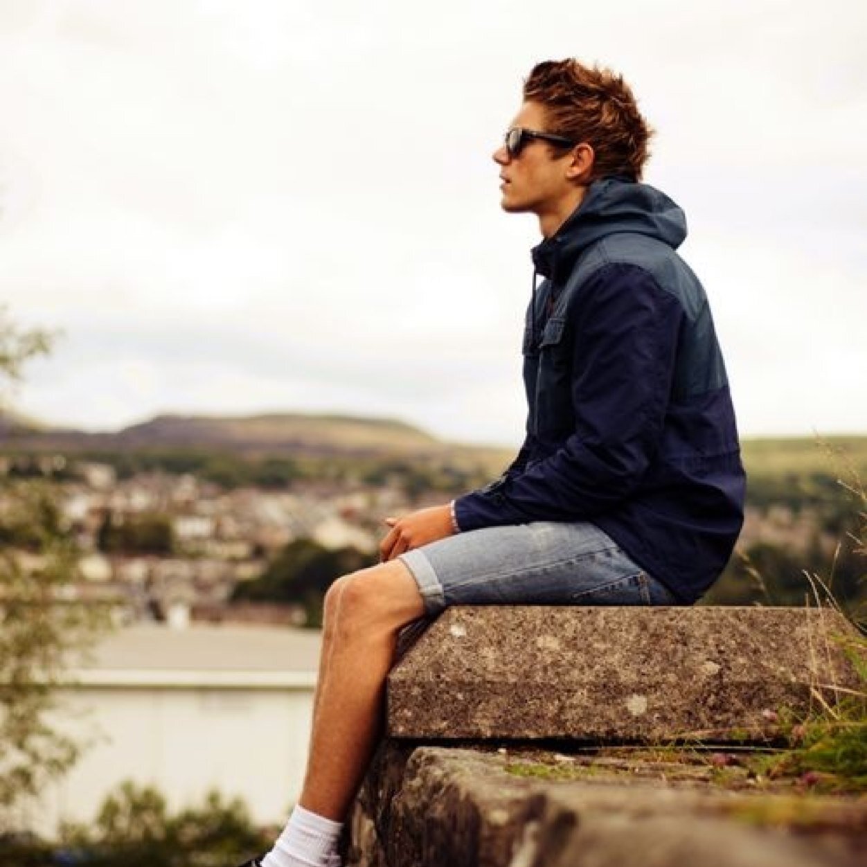 DM pics of attractive mormon boys and a short bio so we can feature those awesome priesthood holders!