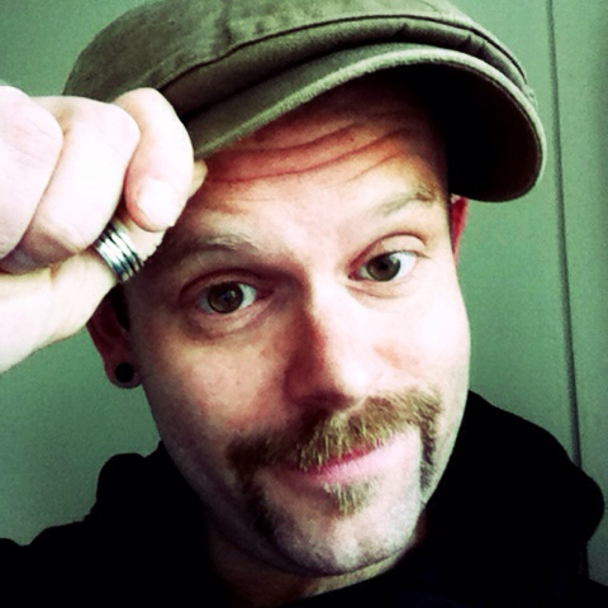 davewoodrow's profile picture. 