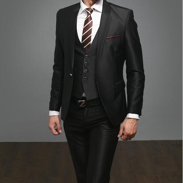 suits_for_men's profile picture. 