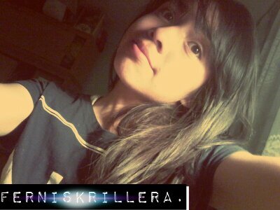 ¡Amante de la Nutella, ídolo Skrillex!
               Escritora Frustrada.
http://t.co/BeZH8Mk5J5