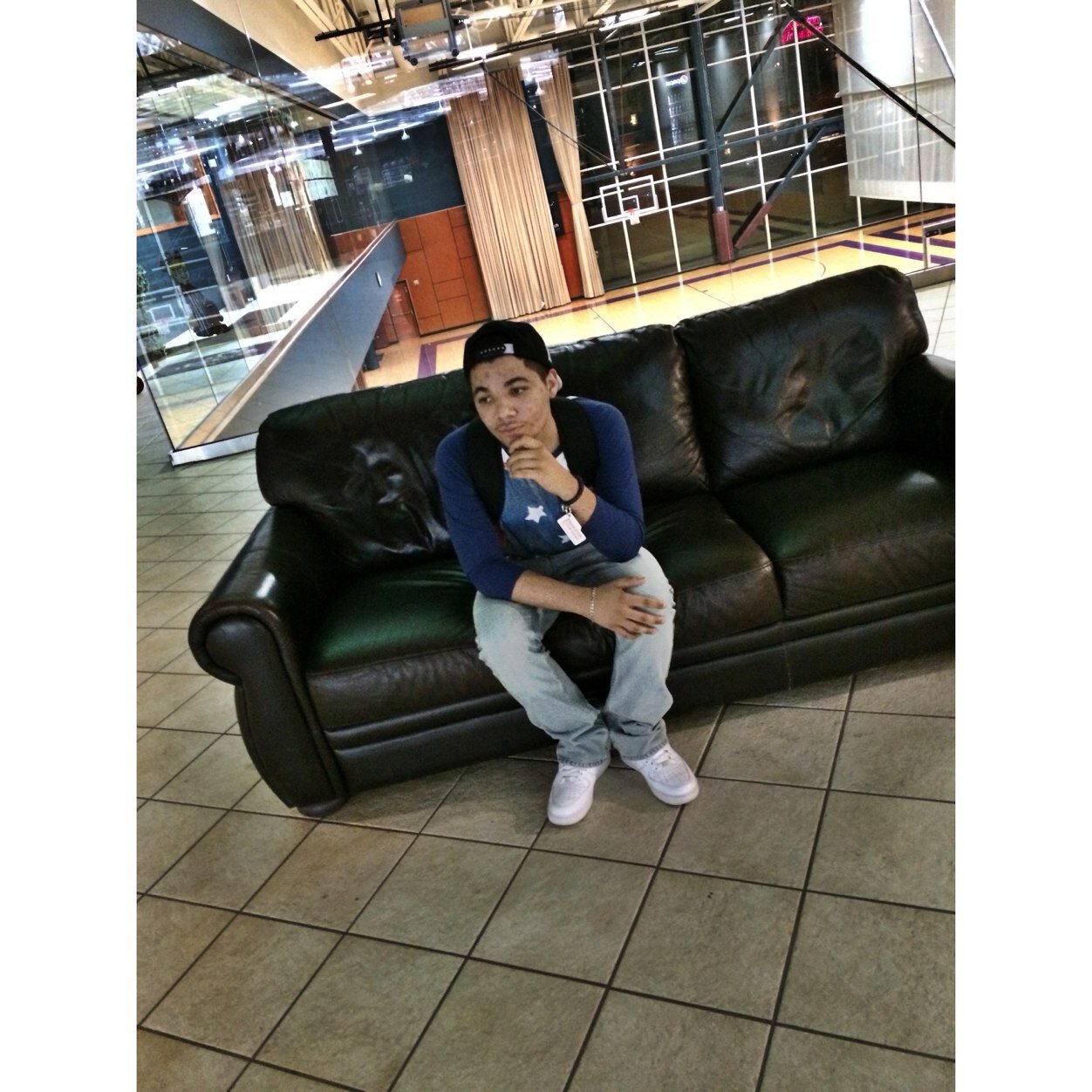 edwinflores9757's profile picture. 