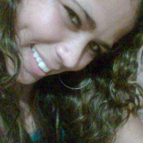 Ontem a noite chorando, hoje de manhã sorrindo. E assim a gente vai levando.