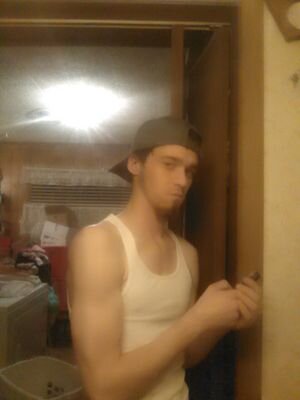 kdc0nnvict's profile picture. 