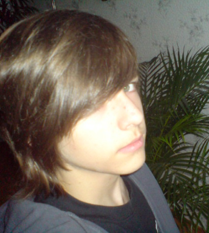 HI what´s up im Edu when you want follow me when not then not , ^^