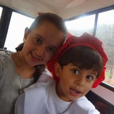 Veronic40523343's profile picture. 