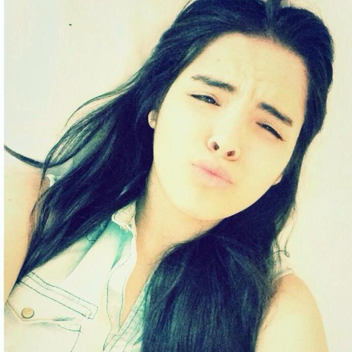 mi chiamo olfa 
16anni,Ragazza Tunisina,vivo in italia,Mipiace ascoltate tutte le canzoni {basta},Sono Single ....#Seguitimi