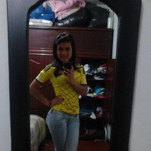 Medellin ~ Sto Domingo ~ La Av
*___*
Medellin ~ Sto Domingo ~ La Avanzada ° AGREGEME