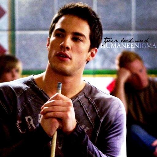 HumaneEnigma's profile picture. ||Under Construction|Bi||