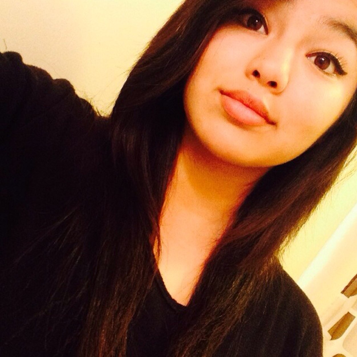 Wassup? Im totally in love with Supernatural  and bands Im A Fucken Loser btw
Kik: Dianaig