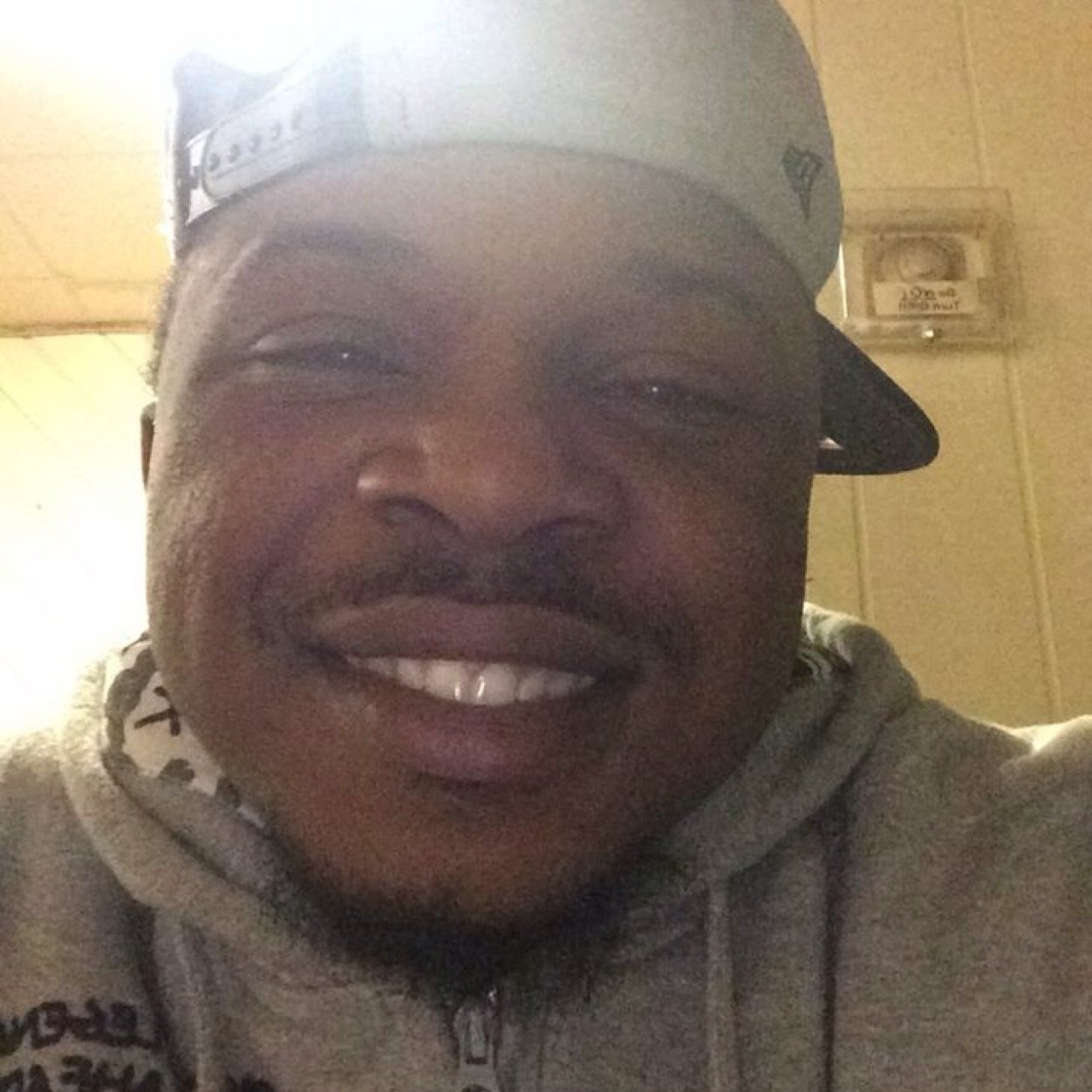 im not short ur just a giant, I drink out the bottle an smile 24/7
