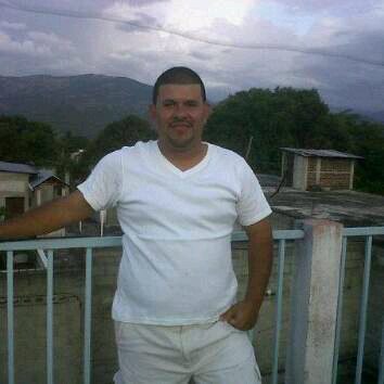 Feliz