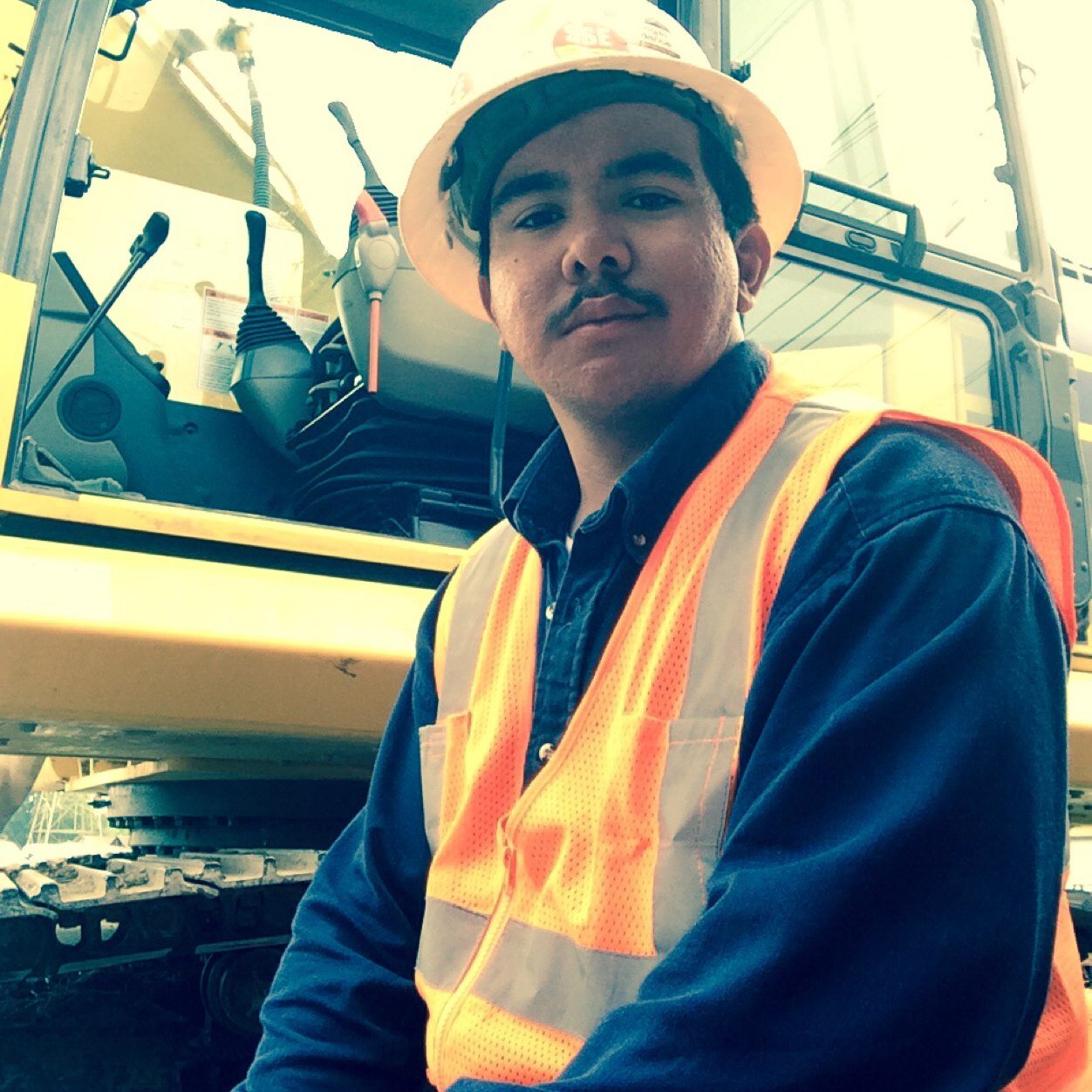 ChaveztheGr8's profile picture. 