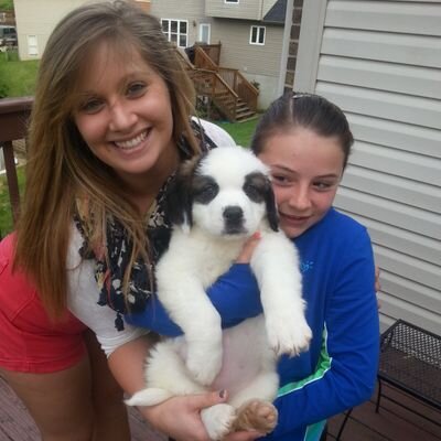 Corinne_Aponte's profile picture. the definition of insanity is doing the same thing and expecting different results-Albert Einstein University of Cincinnati ΠΒΦ