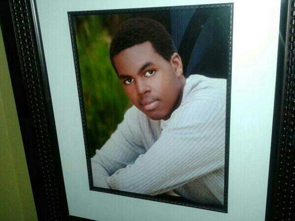 subzeroCH's profile picture. I'm a basketball player never let somebody talk you out your dreams and I'm all by myself trust nobody