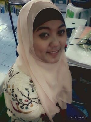 jika cinta bisa membuat wanita setia pada satu laki-laki, tapi kenapa cinta tidak bisa membuat laki-laki bertahan pada satu wanita