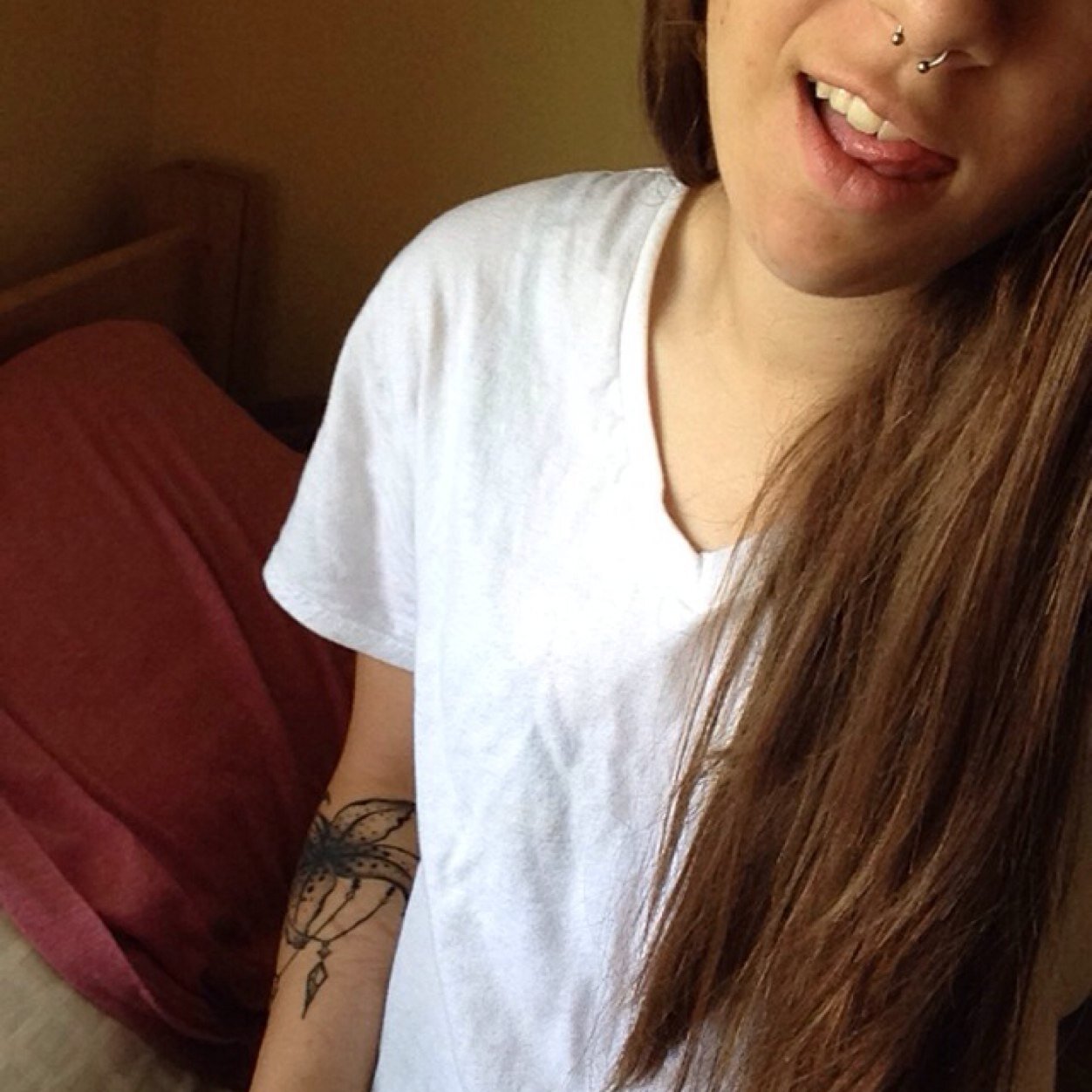 19 | NOH8 | lesbian | Soccer player | single | call me T Na$ty | Avi is me | snapchat: thatles