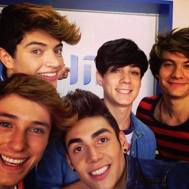 @soyalonsovillal @JosDice @soyfreddyleyva @bryanmouque @soyalannavarro @somosCD9