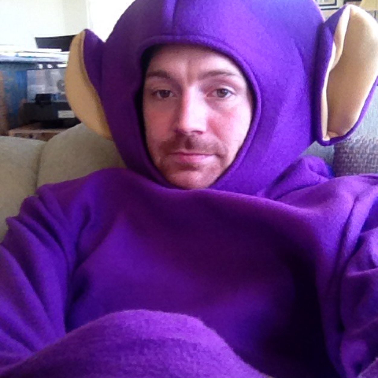 AndrewBenjami18's profile picture. 