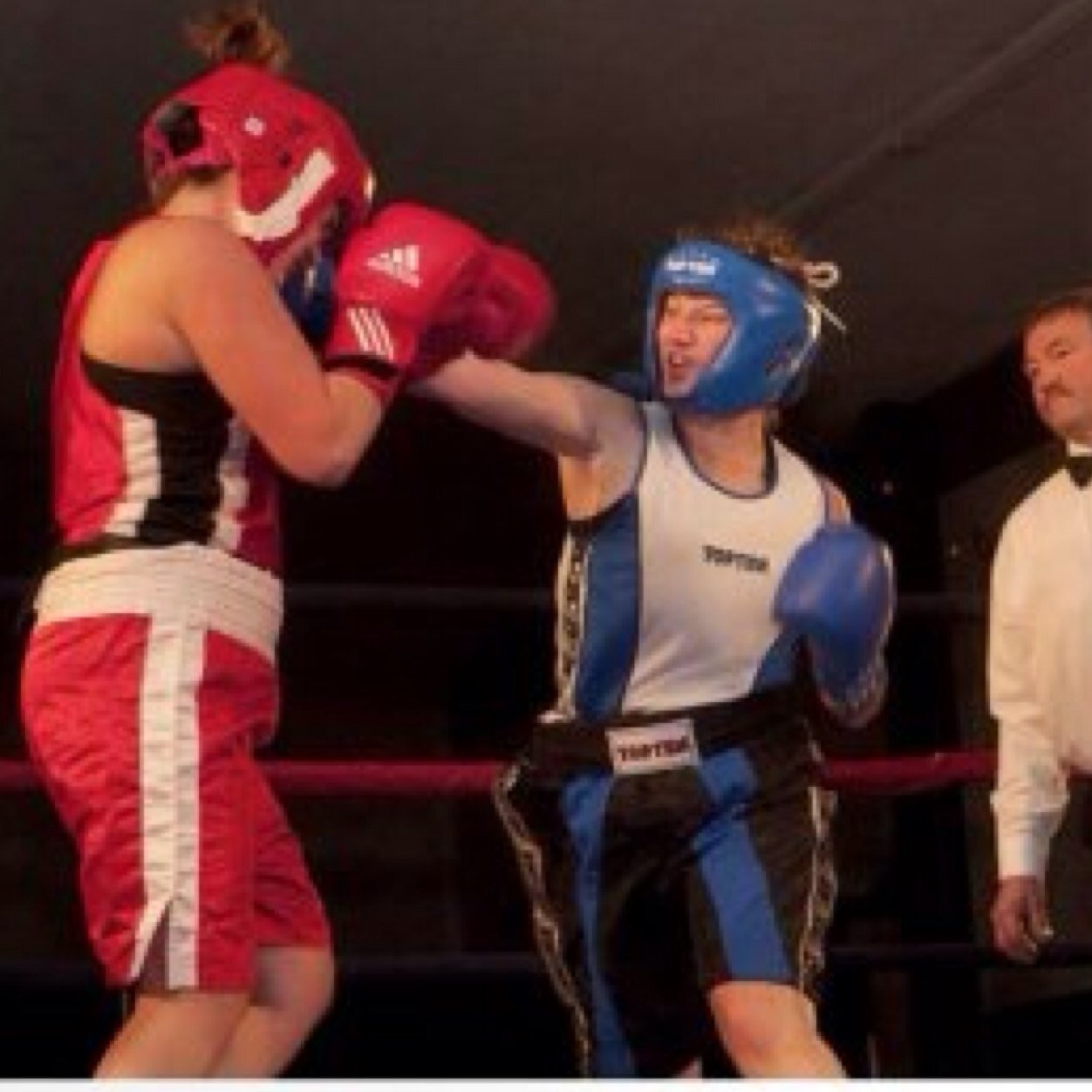 Boxer, NCCP & AIBA 1 Star Coach Lonsdale Boxing Club in Regina,SK.National medalist. Mom to a talented Irish Dancer & also to an incredible artist/photographer.