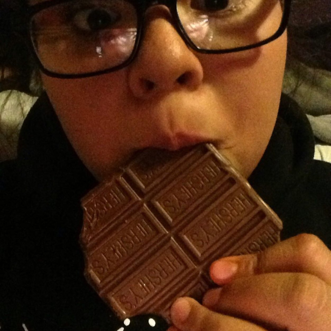 hey my name is anahi love the o2l boys pls follow ill follow back