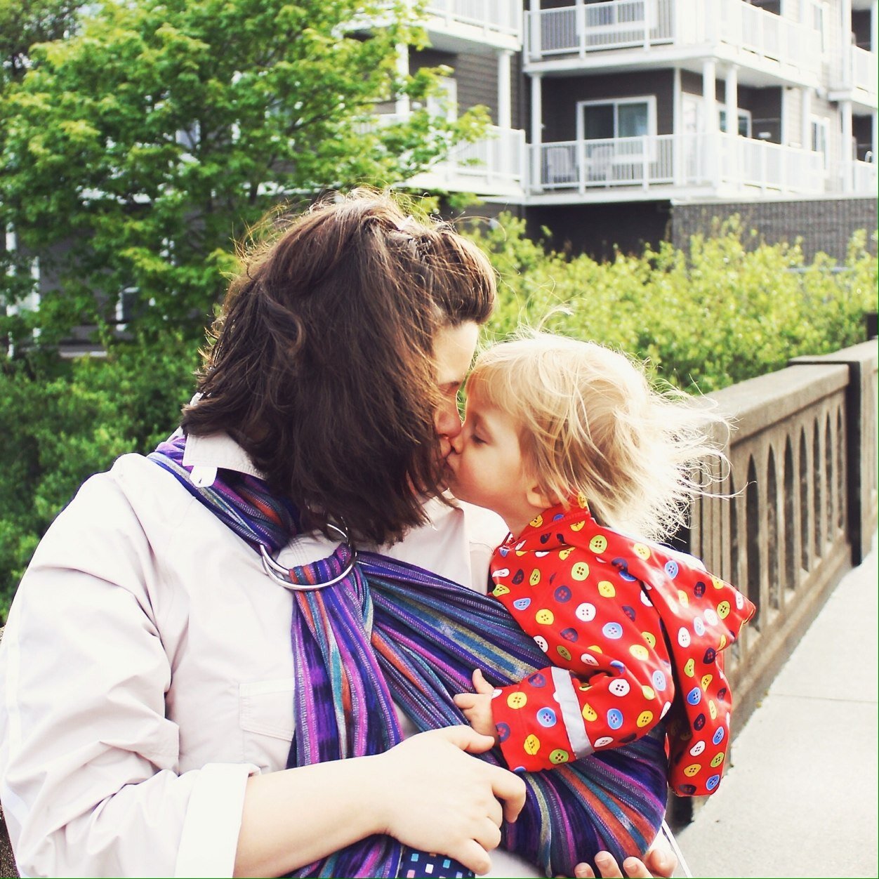 Just one family doing what comes naturally! #pdx #naturallyfamily #babywearing #clothdiaper #attachmentparenting #cosleeping @runwithtongs @lifebrews