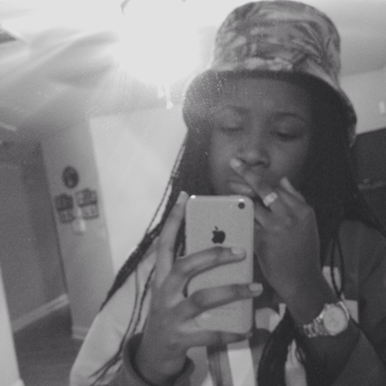 hoeslovezoe's profile picture. IG : hoeslovezoe