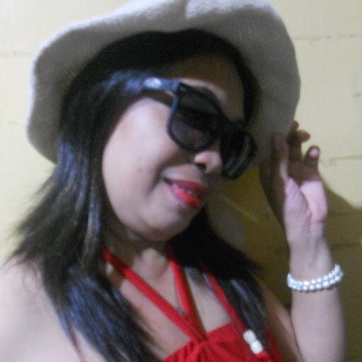 Im Juvelyn Goc-ong Vecina , a wife and a mother of 2 kids  Happiness is a journey Not a destination