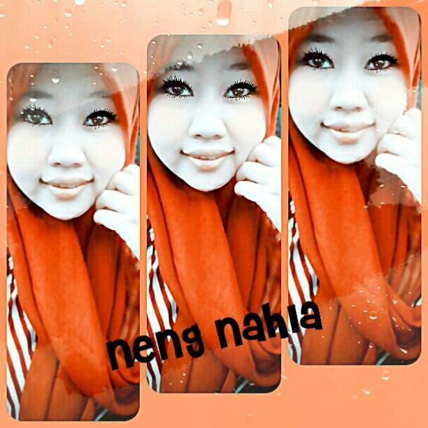 hanya krn dia tdk mencintaimu dgn cra yg kmu inginkan, bkan berarti dia tdk mencintaimu dgn semua yg dia miliki :))
