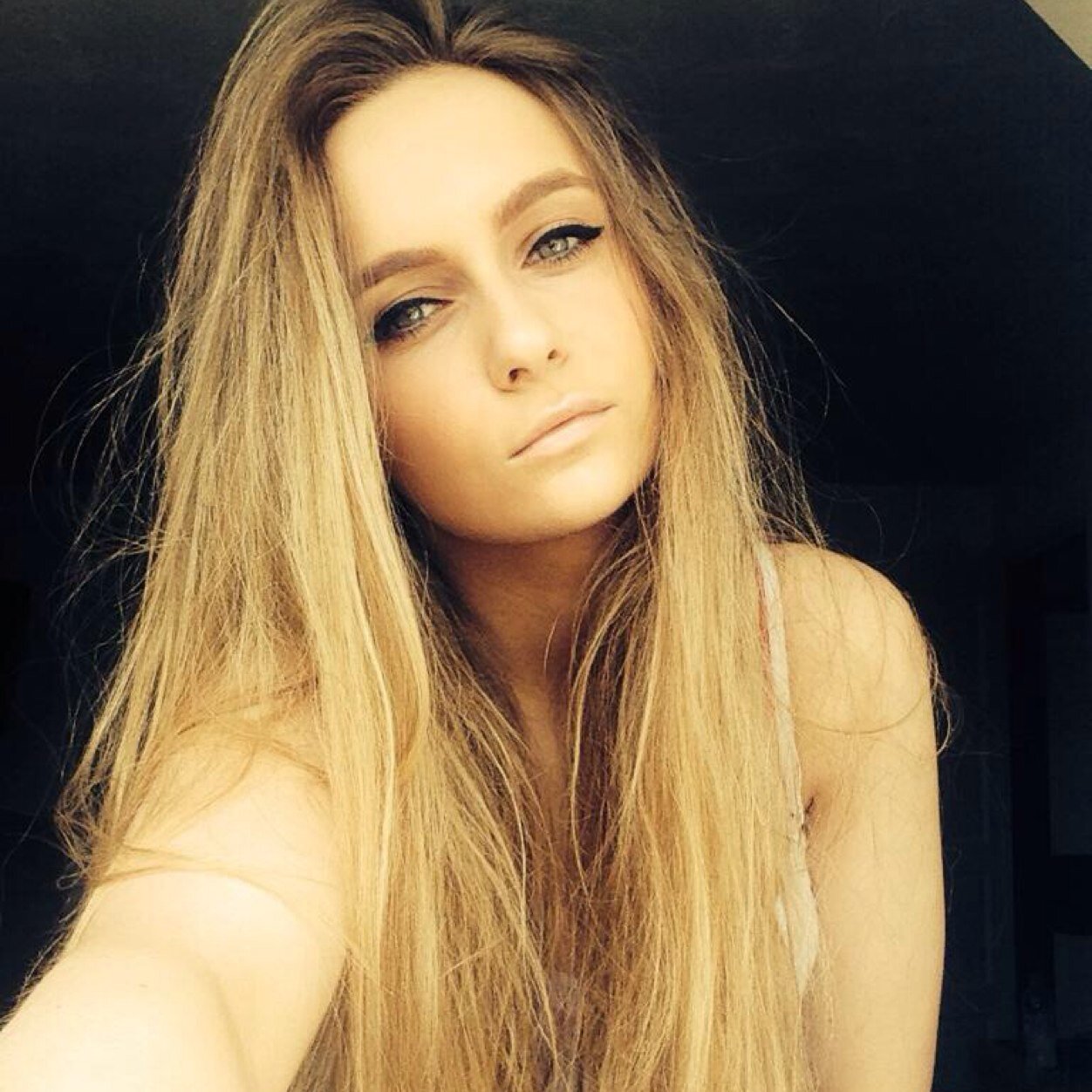 Jfordxox's profile picture. Bands and KFC