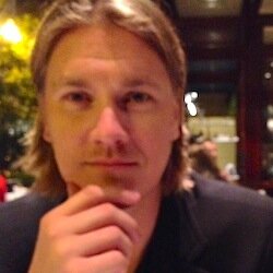 tkaltea's profile picture. Mitä et tiedä, se joskus kerrotaan. Mihin et usko, sen voit unohtaa. Mihin et pääse, ei ole olemassakaan. Ja mikä on totta, sillä ovet auki saa.