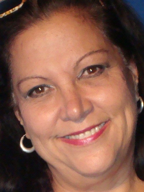 Alegre e muito feliz da vida!!!!