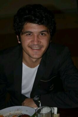 Nuriarsln18's profile picture. Senin Kalbinden Sürgün Oldum İlkin , Bütün Sürgünlüklerim Bir Bakıma Bu Sürgünün Bir Süreği...